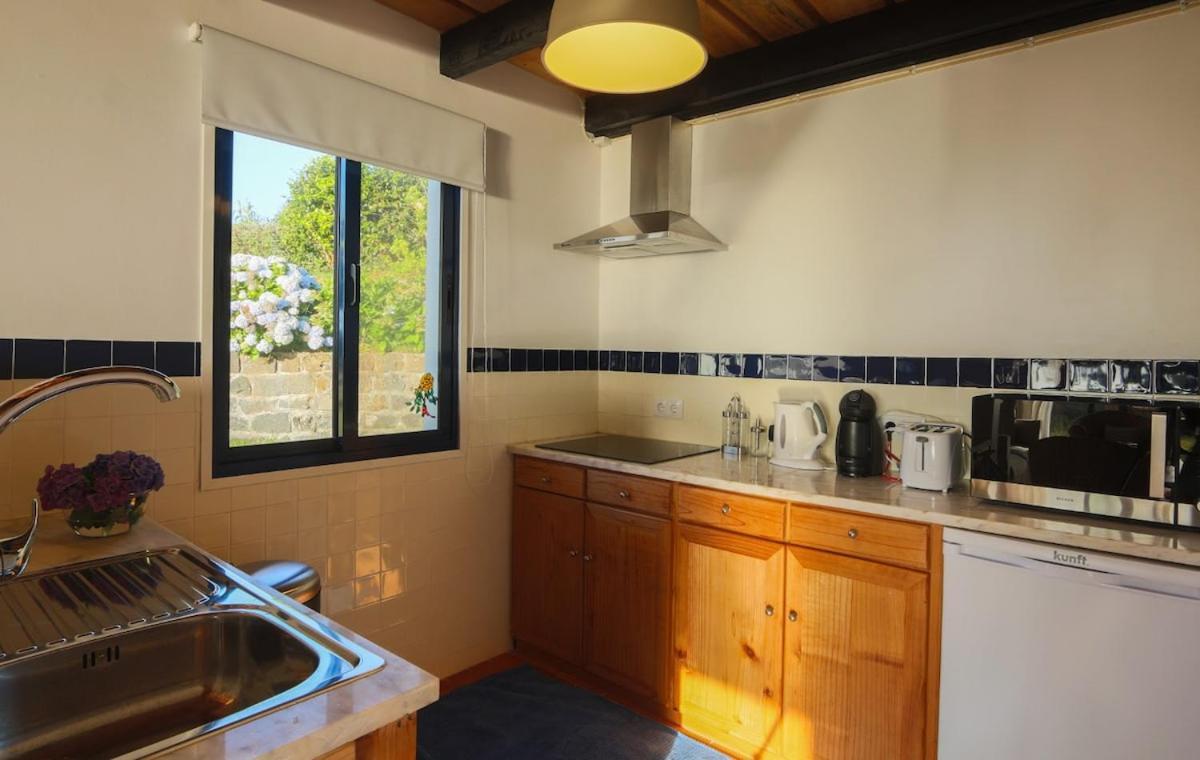 Green Oceanview Relaxing Cottage Mosteiros  Extérieur photo